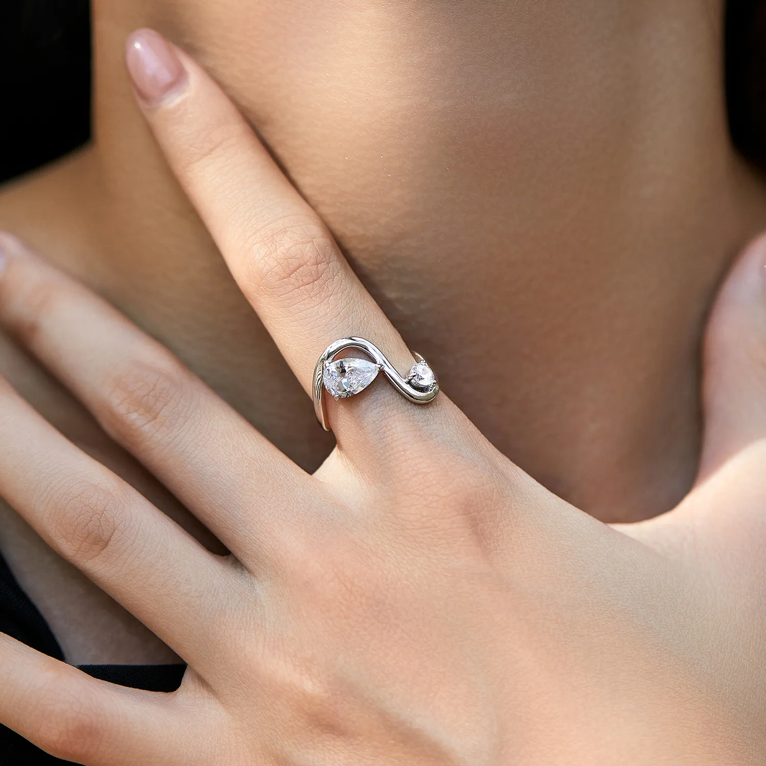 925 Sterling Silver Geometric Waterdrop Zircon Ring 70100438 - image1