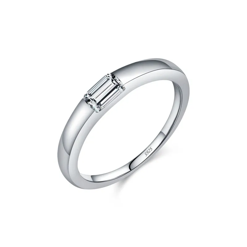 925 Sterling Silver Minimalist Solitaire Zircon Ring 70100443