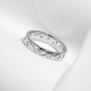 925 Sterling Silver Irregular Zircon Band Ring 70100445