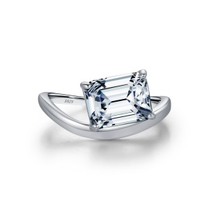 925 Sterling Silver Emerald-Cut Solitaire Zircon Ring 70100448