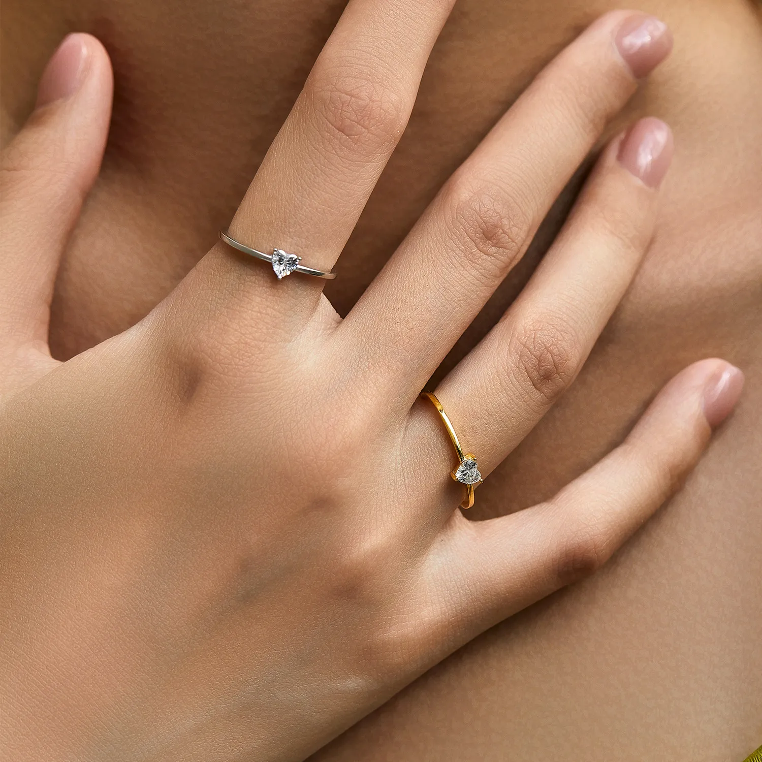 925 Sterling Silver Heart-Shaped CZ Minimalist Ring 70100473 - image1