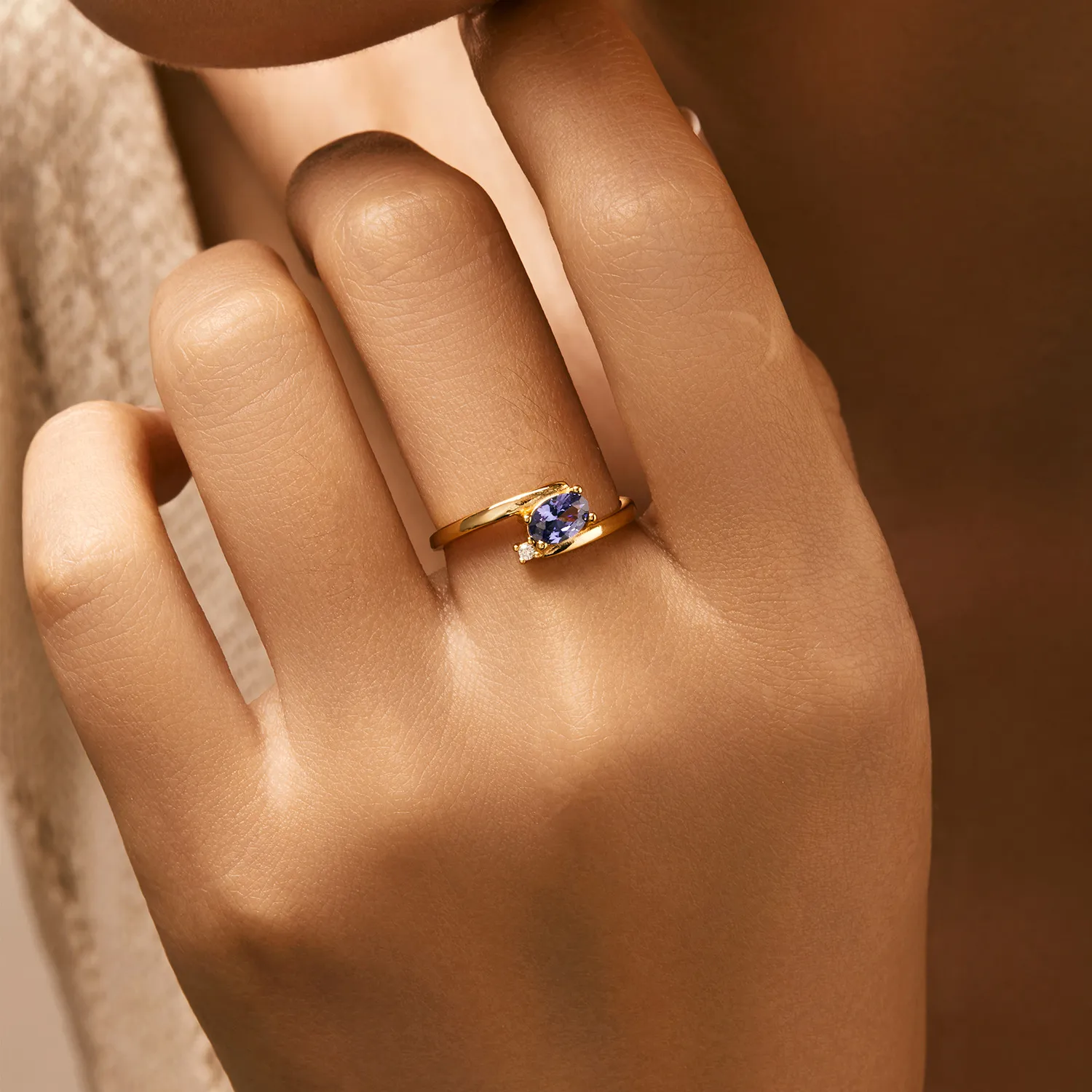 925 Sterling Silver Oval Zircon Ring 70100489 - image1
