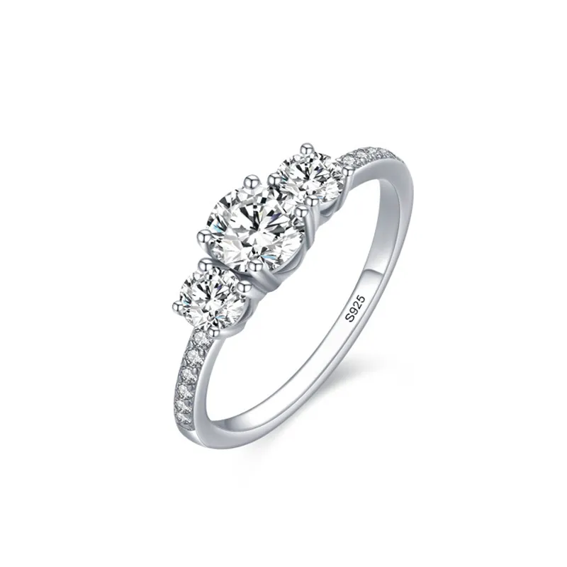 925 Sterling Silver Classic Three-Stone CZ Ring 70100542 925 Sterling Silver Classic Three-Stone CZ Ring 70100542