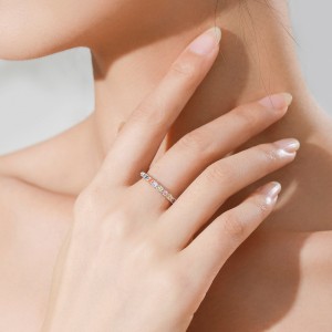 925 Sterling Silver Dopamine Rainbow CZ Ring 70100543 925 Sterling Silver Dopamine Rainbow CZ Ring 70100543