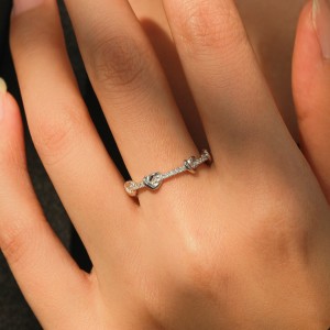 925 Sterling Silver Stacking Love Heart CZ Band Ring 70100545 925 Sterling Silver Stacking Love Heart CZ Band Ring 70100545