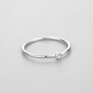 925 Sterling Silver Minimalist Bezel-Set CZ Stackable Ring 70100550 925 Sterling Silver Minimalist Bezel-Set CZ Stackable Ring 70100550