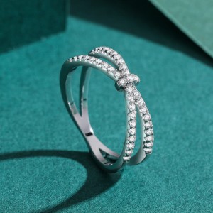 925 Sterling Silver Crossover Zircon Ring 70100552 925 Sterling Silver Crossover Zircon Ring 70100552