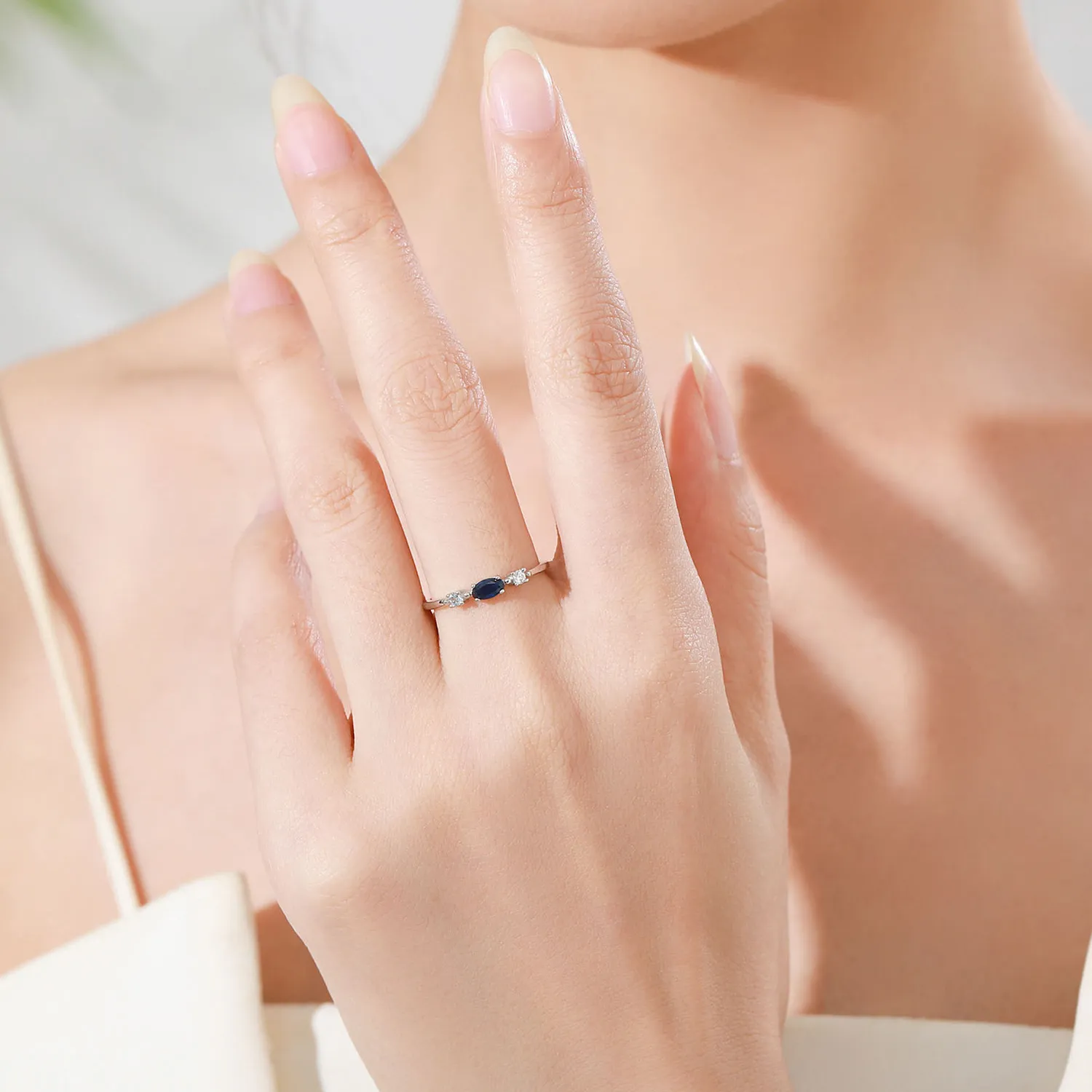 925 Sterling Silver Vintage Three-Stone CZ Stackable Ring 70100560 - image1