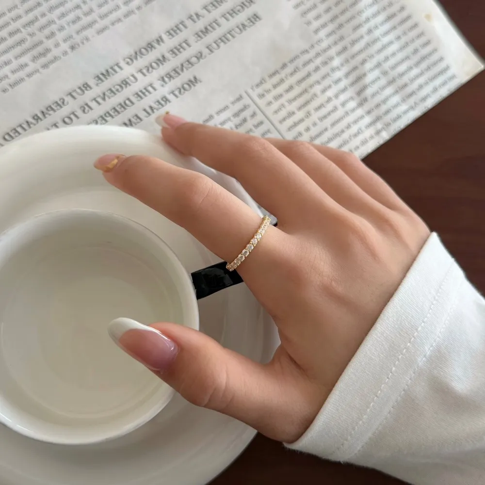 925 Sterling Silver Scalloped Ziirconia Eternity Band Ring 70100589 - image3