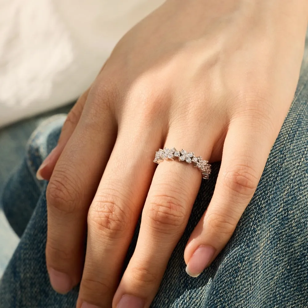 925 Sterling Silver Floral Cluster Zircon Band Ring 70100595 - image1