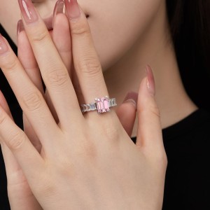 Luxury Rectangle Zirconia Toe Ring 70200073