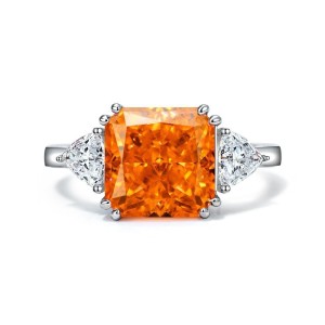 8A Ice Flower Cut Square Zirconia Ring 70200075