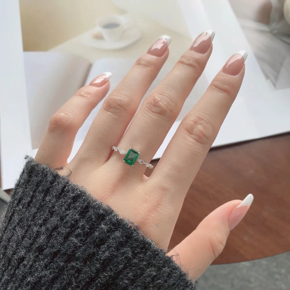Sparkle Rectangle Zirconia Solitaire Ring 70200081 - image1