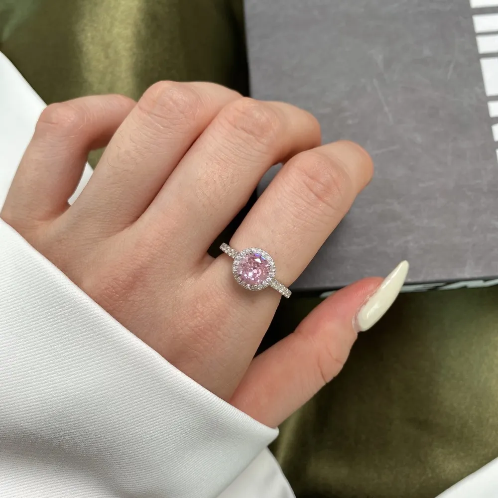 Luxury Round Zirconia Wedding Solitaire Ring 70200082 - image1