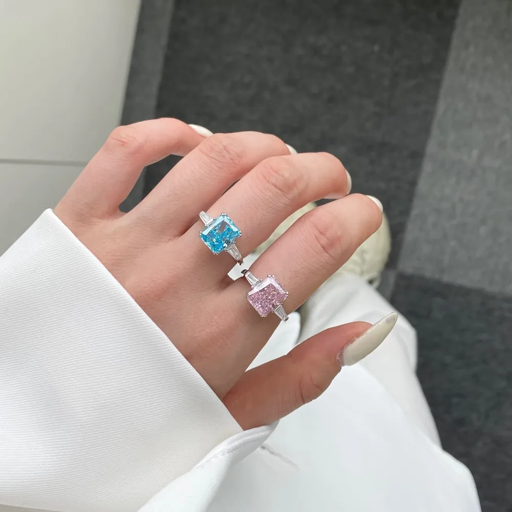 Crushed Ice Lab Sapphire Zirconia Solitaire Ring 70200094 - image2