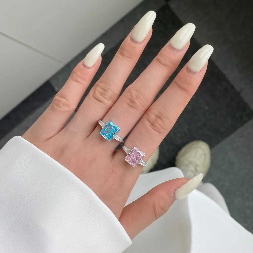 Crushed Ice Lab Sapphire Zirconia Solitaire Ring 70200094 - image4