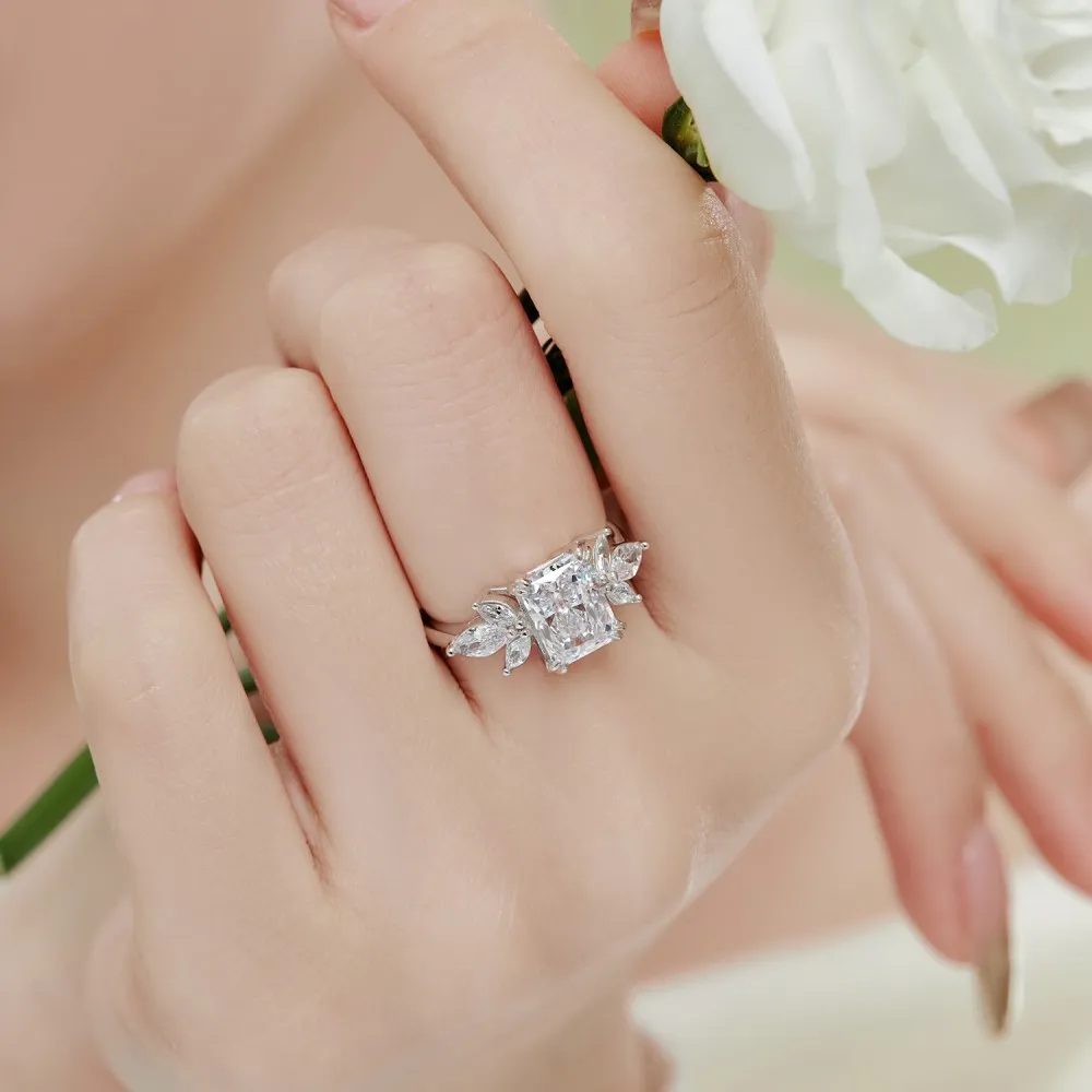 8A Curshed Ice Cut Zirconia Solitaire Ring 70200101 - image1