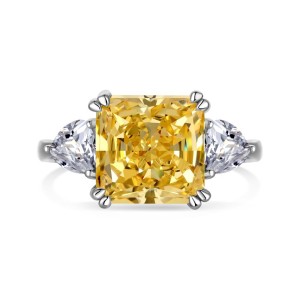 8A Crush Ice Cut Candy Zirconia Solitaire Ring 70200106