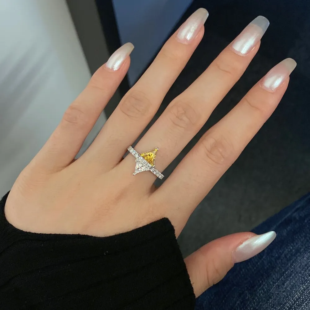8A Cubic Zirconia Unique Triangle Party Ring 70200114 - image1