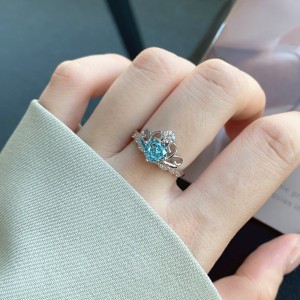 8A Cubic Zirconia Crown Wedding Ring 70200115