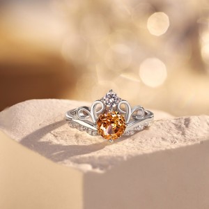 8A Cubic Zirconia Crown Wedding Ring 70200115
