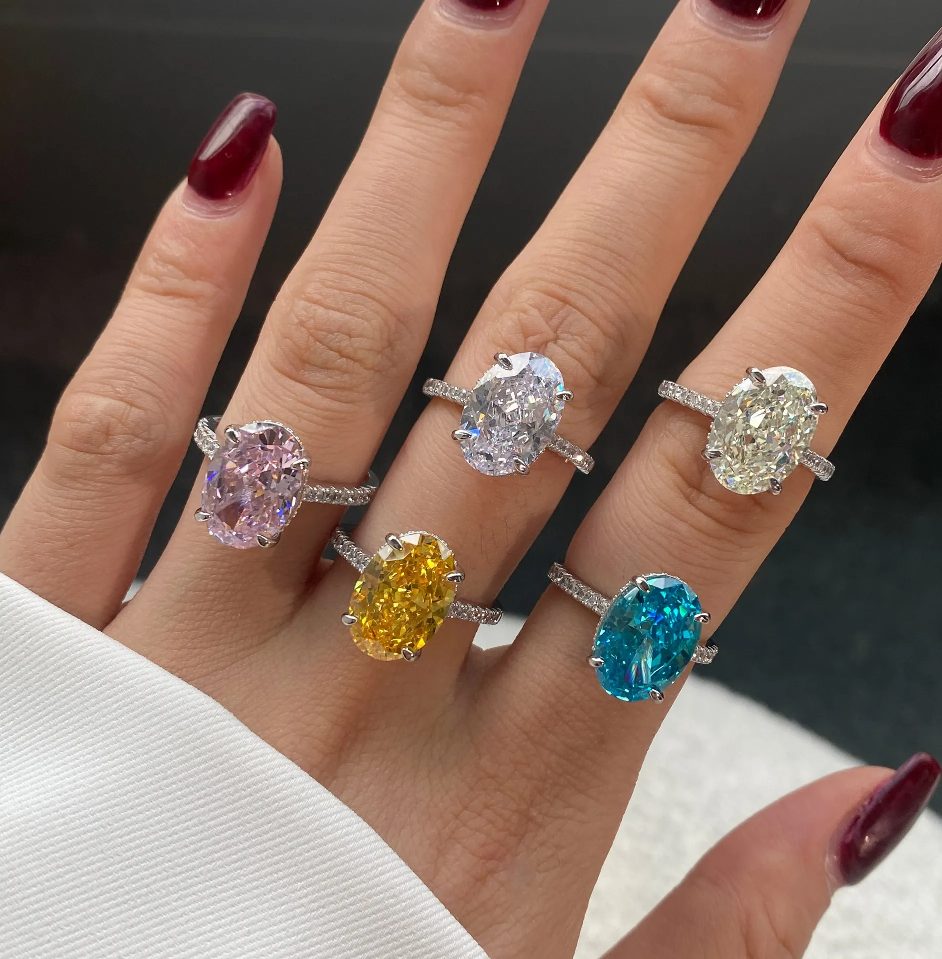 Luxury 8A Oval Cubic Zirconia Party Ring 70200135 - image1
