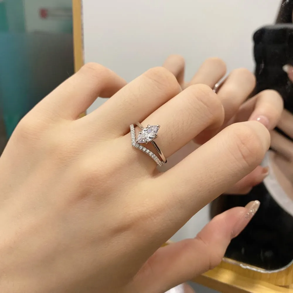 Unique Sparkle Horse Eye Cubic Zirconia Party Ring 70200165 - image2