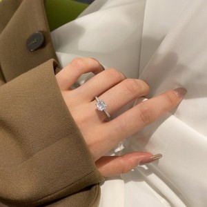 Minimalist Square Cubic Zirconia Party Ring 70200166