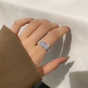 Minimalist Square Cubic Zirconia Party Ring 70200166