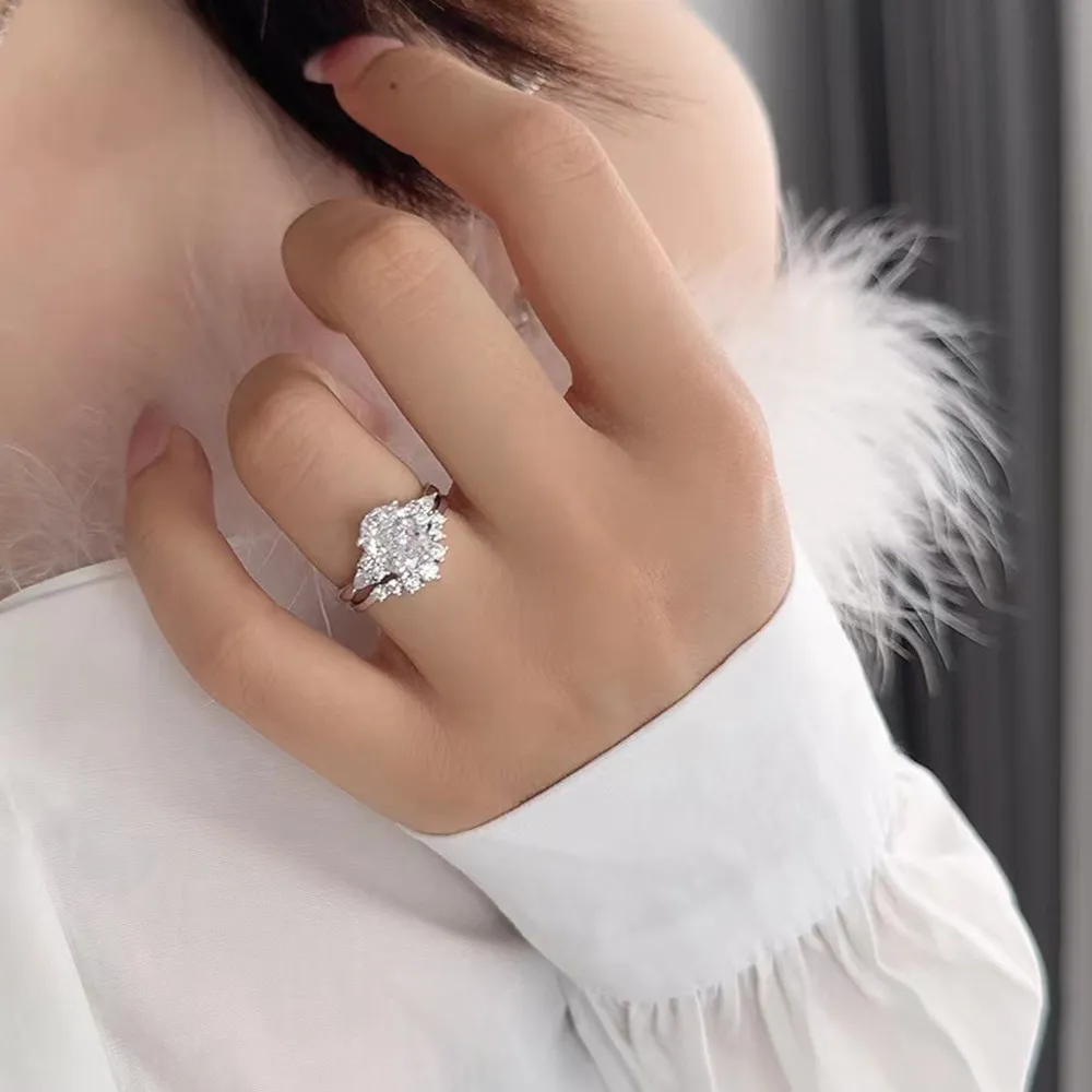 8A Zirconia V Oval Solitaire Stack Ring Set 70200243 - image1