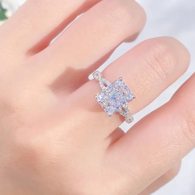 8A Cubic Zirconia Rectangle Solitaire Ring 70200252 - image4