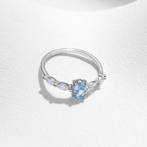 925 Sterling Silver Blue Oval Crystal Ring 70200293