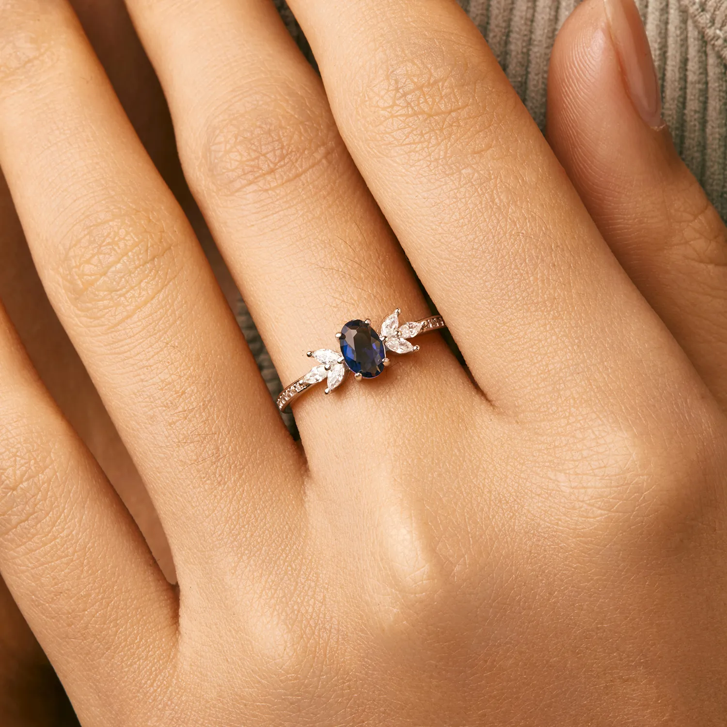 925 Sterling Silver Vintage Blue Sapphire CZ Ring 70200308 - image1