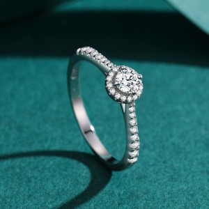 925 Sterling Silver Round Halo CZ Ring 70200330