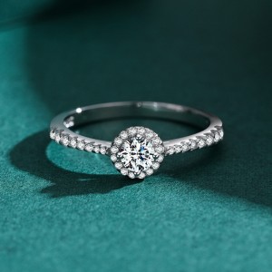 925 Sterling Silver Round Halo CZ Ring 70200330