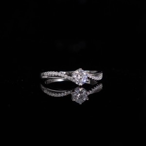 925 Sterling Silver Round-Cut Solitaire Six-Prong CZ Ring 70200334 925 Sterling Silver Round-Cut Solitaire Six-Prong CZ Ring 70200334