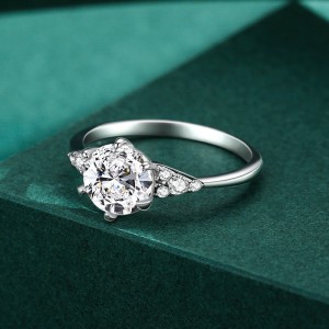 925 Sterling Silver Classic 1 CT Solitaire CZ Ring 70200344 925 Sterling Silver Classic 1 CT Solitaire CZ Ring 70200344