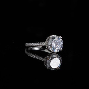 925 Sterling Silver 2 CT Four-Prong Zircon Ring 70200363 925 Sterling Silver 2 CT Four-Prong Zircon Ring 70200363