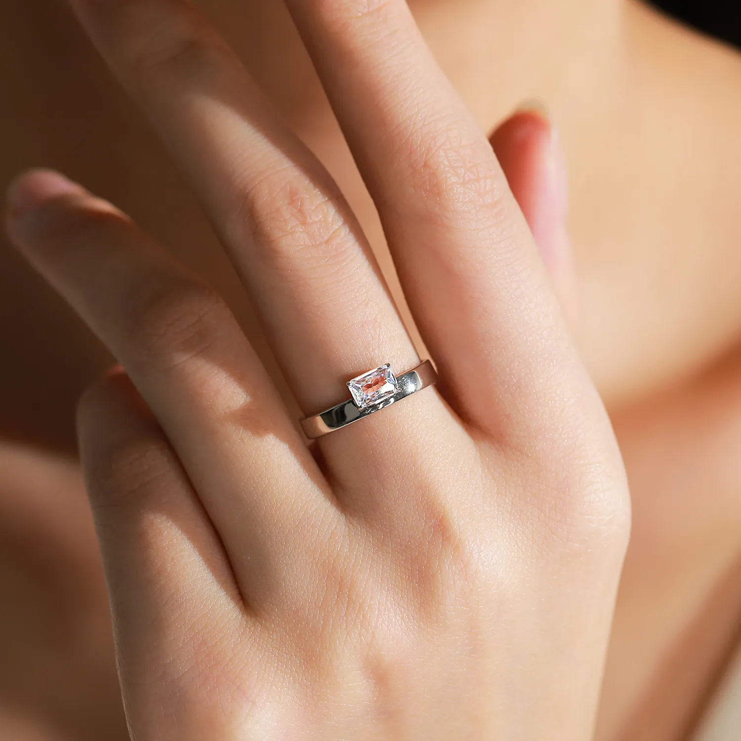 925 Sterling Silver Minimalist Solitaire Square Cut Zircon Ring 70200365 - image1