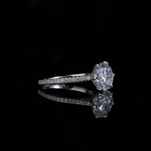 925 Sterling Silver 2 CT Six-Prong Round Zircon Ring 70200369 925 Sterling Silver 2 CT Six-Prong Round Zircon Ring 70200369