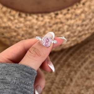 925 Sterling Silver Crushed Ice Cushion 8A Zirconia Ring 70200381