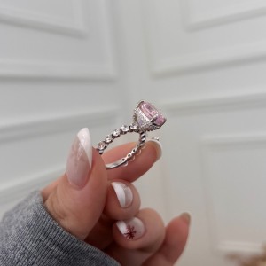 925 Sterling Silver Crushed Ice Cushion 8A Zirconia Ring 70200381