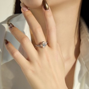 925 Sterling Silver Two-Tone Rose Flower Ring 70200382