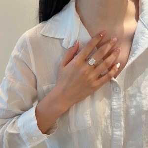 925 Sterling Silver Emerald-Cut Solitaire Ring 70200389