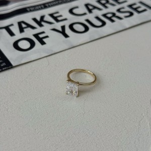 925 Sterling Silver Emerald-Cut Solitaire Ring 70200389