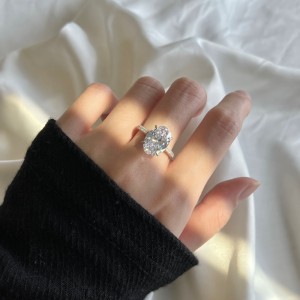 925 Sterling Silver Oval Solitaire Pave Ring 70200397