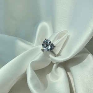 925 Sterling Silver Zirconia 8*8 Love Heart Rings 70300015