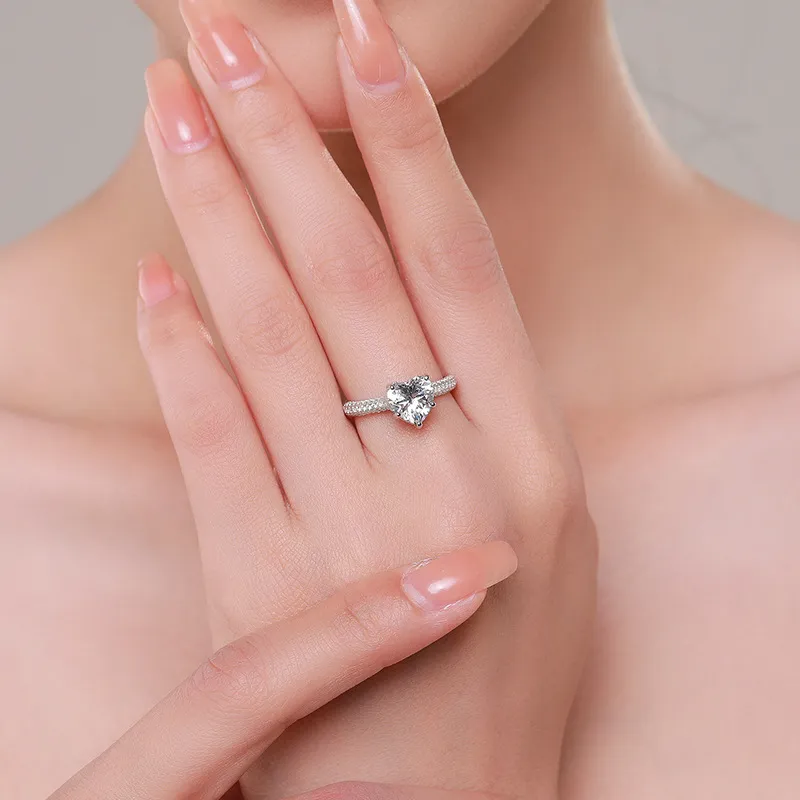 Classical Zirconia Heart Wedding Party Ring 70300048 - image2