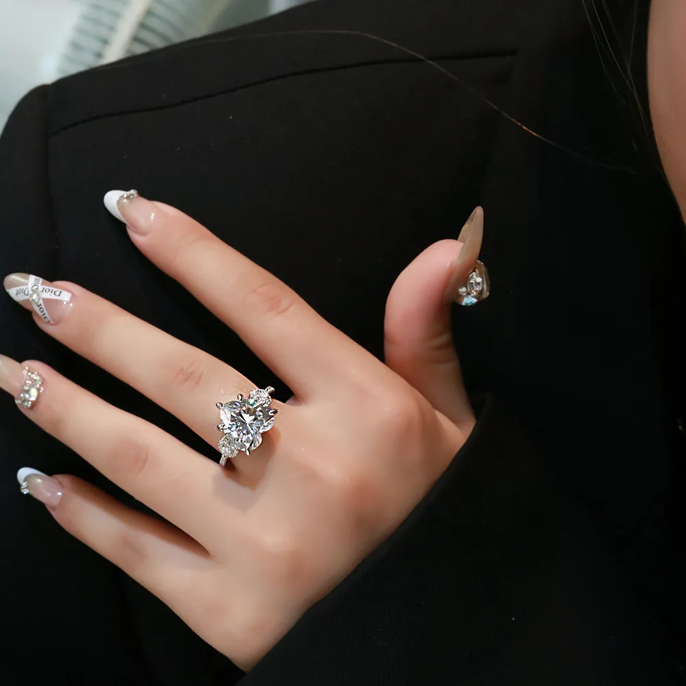 8A Zirconia Love Heart Ring 70300076 - image2