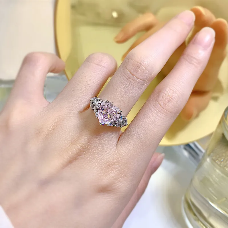 8A High Carbon Zirconia Heart Ring 70300081 - image1
